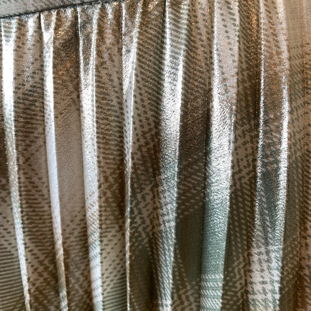 Ralph Lauren Green and Cream Pleated Midi Skirt - Picture 5 of 8